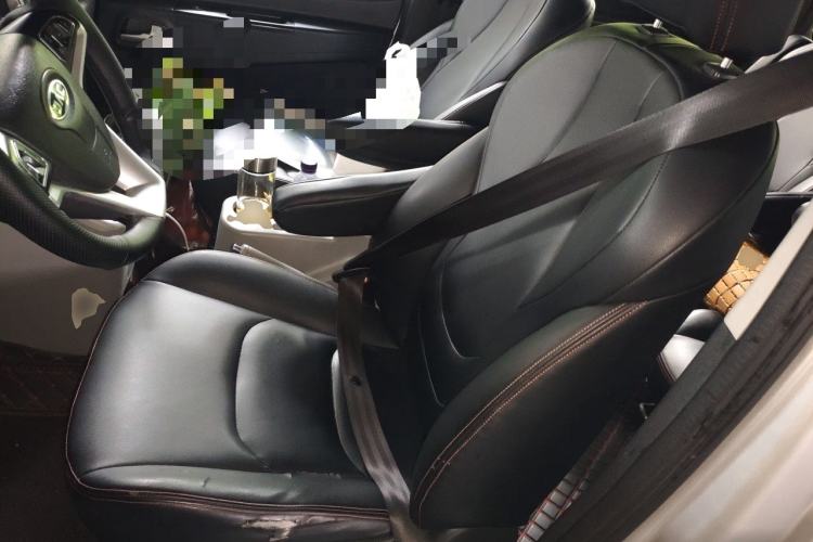 Used JAC Refine M3 2019 IKEA Edition 1.8L Luxury Smart Model
