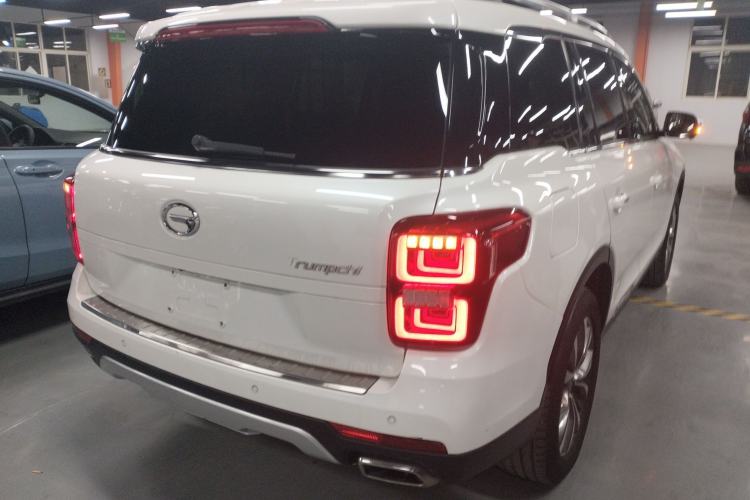 Used GAC Trumpchi GS8 2017 320T Two-Wheel Drive Luxury Smart Connectivity Version (7 Seats)