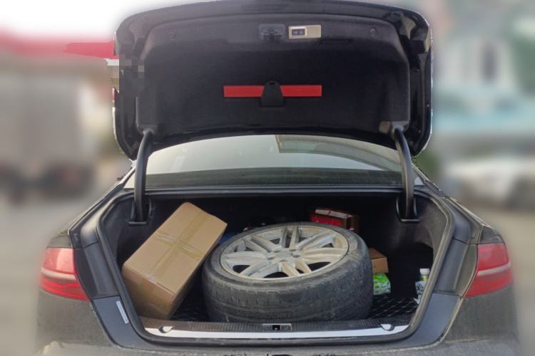 Used Audi A8 2017 A8L 45 TFSI quattro Comfort model
