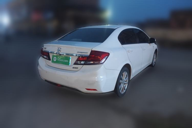 Used Honda Civic 2014 1.8L automatic comfort version Rear Right 45 Deg