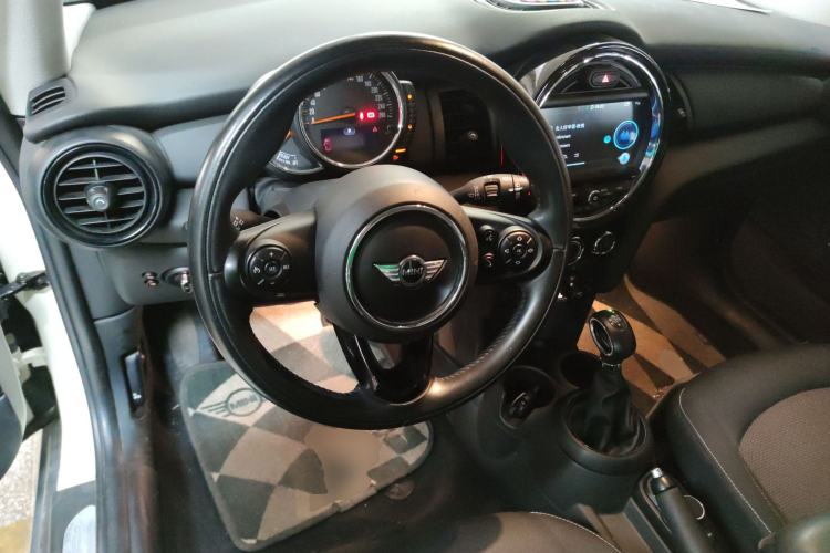 Used MINI MINI 2014 1.2T ONE