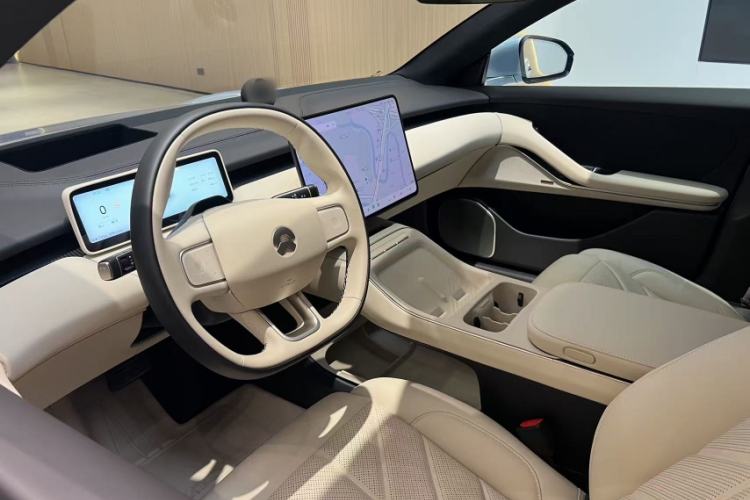 Used Nio ET5T 2025 75 kWh Touring
