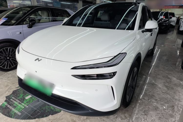 Used ONVO L60 2024 60 kWh Rear-Drive Version