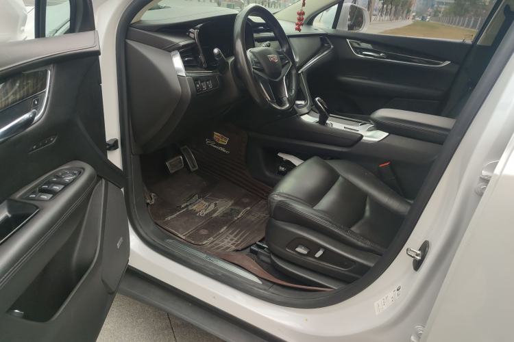 Used Cadillac XT5 2016 25T Luxury Model