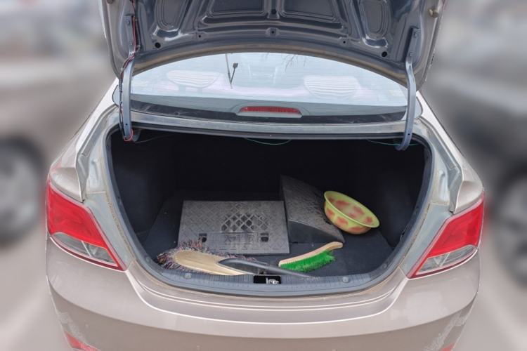 Used Hyundai Verna (older generation) 2014 1.4L Automatic Smart GLS
