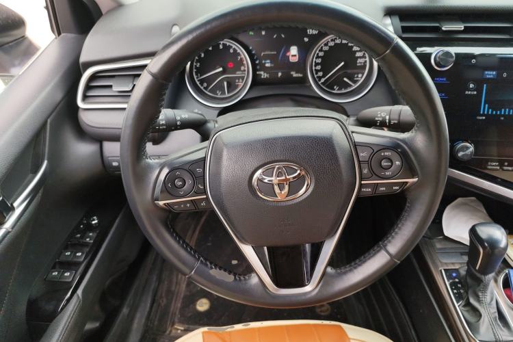 Used Toyota Camry 2019 Revised Version 2.0G Luxury Edition