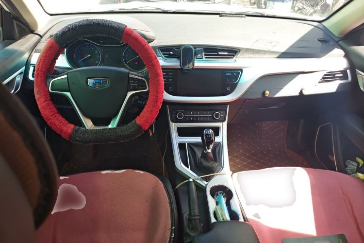 Used Geely Auto Vision 2018 1.5L Manual Happiness Edition Center Console