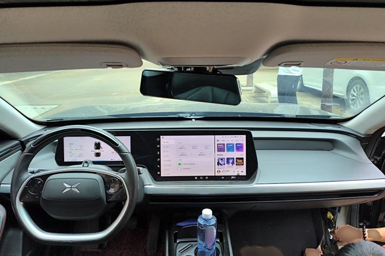 Used XPeng P7 2022 480G+ Interior 2