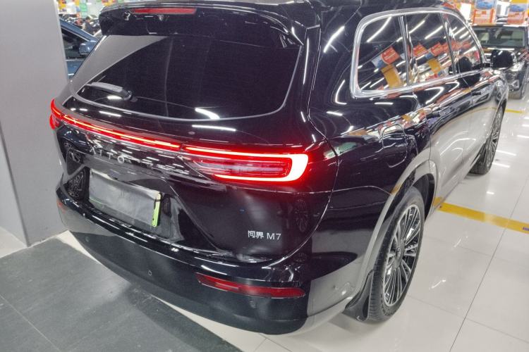 Used Hima AITO M7 2024 1.5T Intelligent Driving 4WD Ultra Version 6 Seats Rear Right 45 Deg