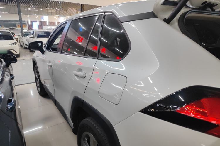 Used Toyota RAV4 2022 Dual-Engine 2.5L E-CVT Two-Wheel Drive Elite Edition Rear Left 45 Deg