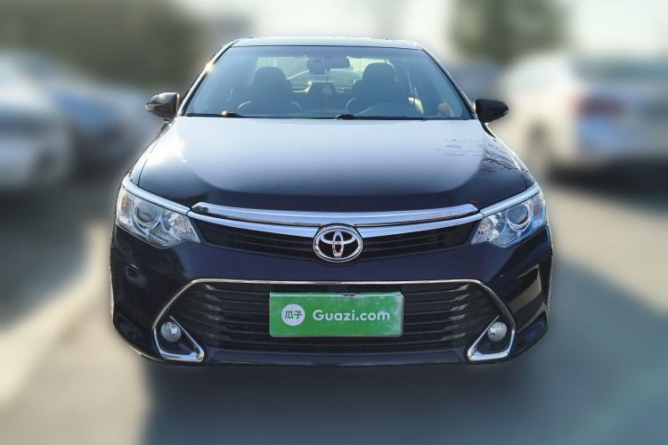 Used Toyota Camry 2016 2.0G 10th Anniversary Leading Edition
