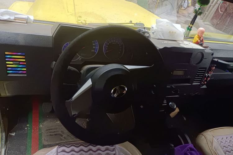 Used BAW Zhanqi 2016 2.0L Gladiator Luxury Edition China IV
