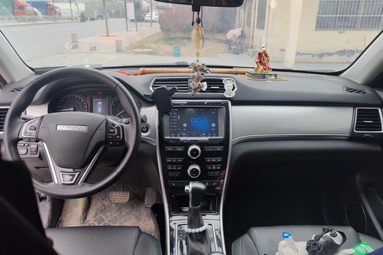 Used Haval H2 2016 Red-Label 1.5T Automatic Two-Wheel Drive Luxury Model