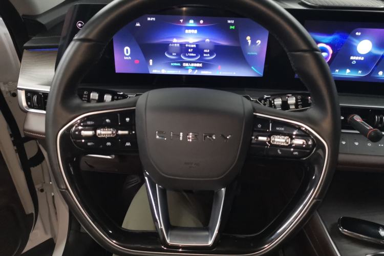 Used Chery Tiggo 8 PRO 2022 290T Two-Wheel Drive Haohan Edition 5 Seats Steering Wheel