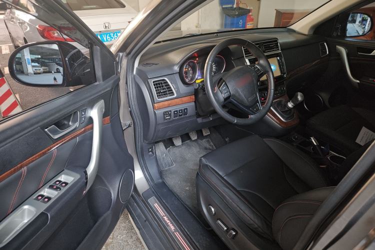 Used Haval H6 2015 Sport Edition 1.5T Manual 4x4 Elite Model