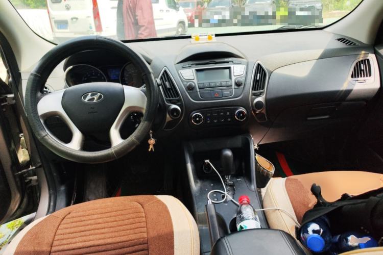 Used Hyundai ix35 2012 2.0L Automatic Two-Wheel Drive New Edition GL
