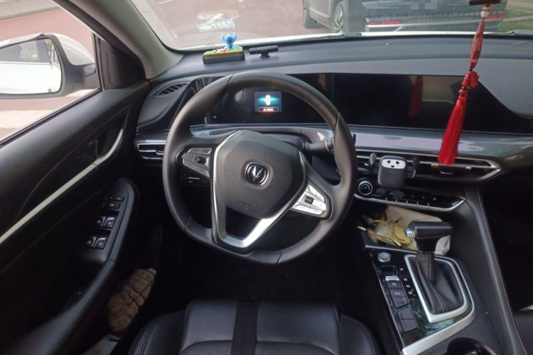 Used CHANGAN Eado 2020 PLUS Blue Whale NE 1.4T GDI DCT Prestige Model Steering Wheel