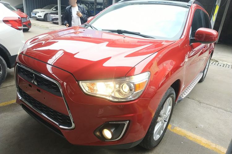 Used Mitsubishi ASX 2013 2.0L CVT Four-Wheel Drive Premium Edition