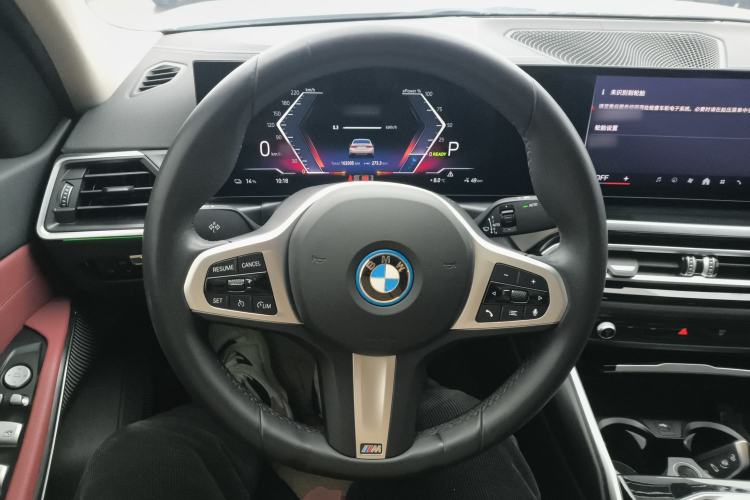 Used BMW i3 2024 eDrive 35 L Steering Wheel