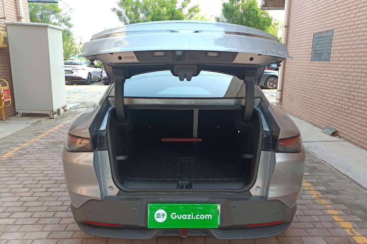 Used ARCFOX Alpha S5 2024 708MAX 200kW Trunk