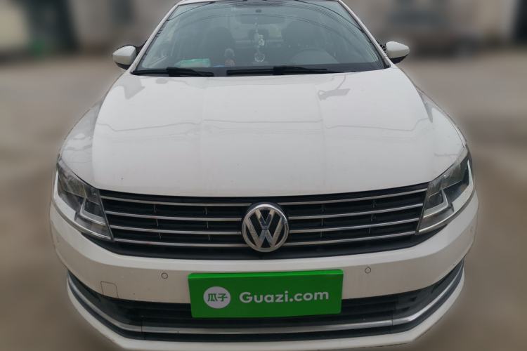 Used Volkswagen Lavida 2015 1.6L Automatic Comfort Edition Front