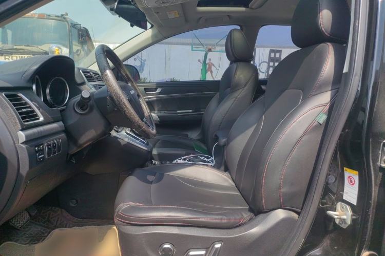 Used Haval H6 2015 Sport Edition 1.5T Automatic Two-Wheel Drive Luxury Model
