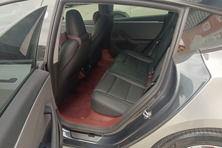 Used Tesla Model 3 2023 Rear-Wheel-Drive Version
