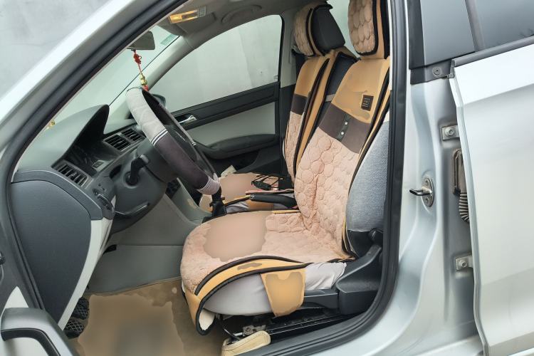 Used Skoda Rapid 2013 1.6L Manual Smart Selection Model