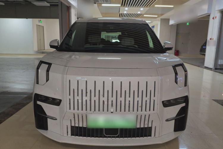 Used Zeekr 009 2022 WE Edition