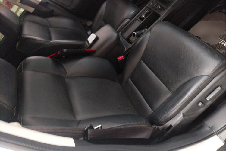 Used Honda CR-V 2015 2.4L two-wheel drive luxury version
