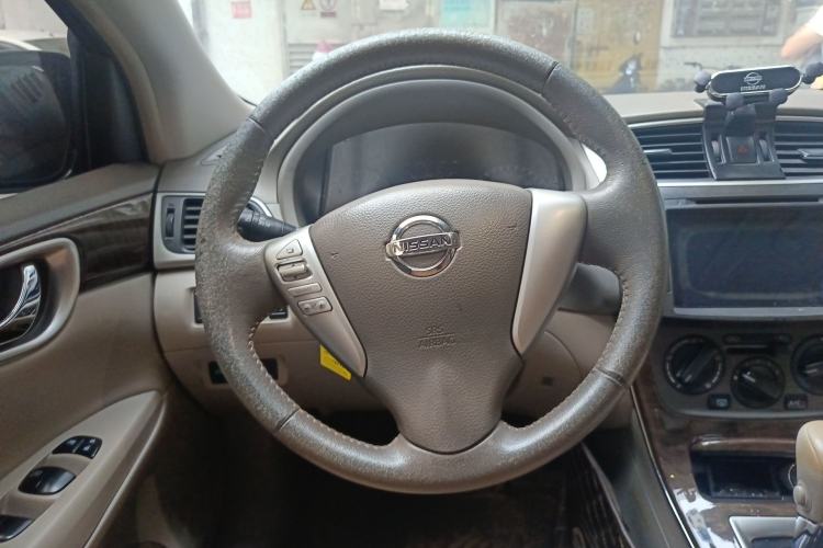 Used Nissan Sylphy 2012 1.6 XL CVT Luxury Edition Steering Wheel
