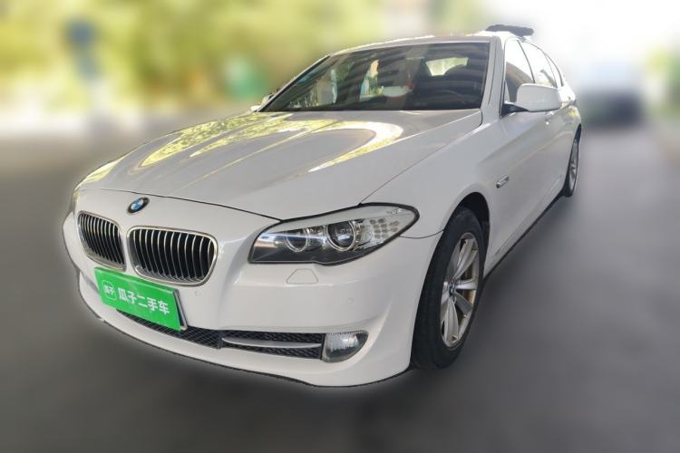 Used BMW 5 Series 2013 525Li Luxury Model Guazi used car, China used car export, Used car for sale, Used cars, Cheapest cars for sale