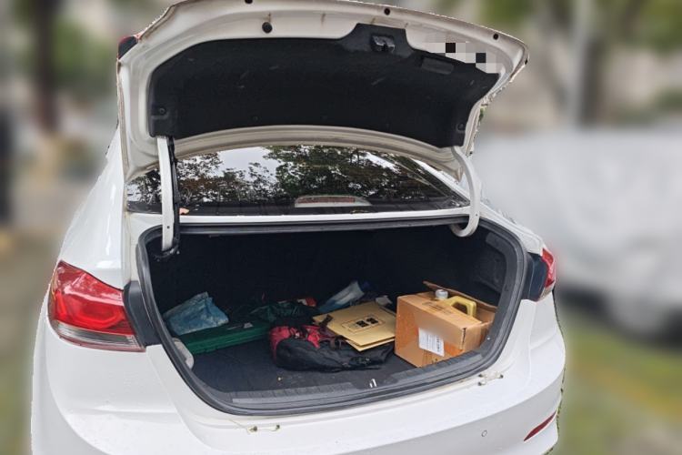 Used Hyundai Elantra (6th Generation / Lingdong) 2016 1.6L Automatic ZhiXuan – Elite Version