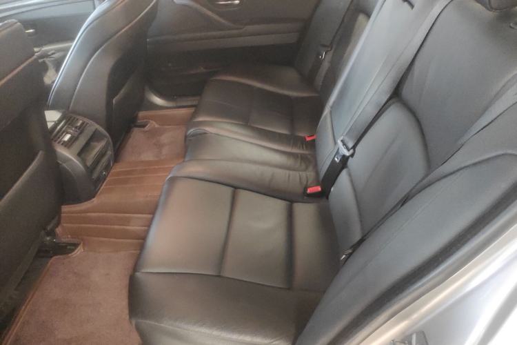Used BMW 5 Series 2013 530Li Leading Model Left Rear Seat