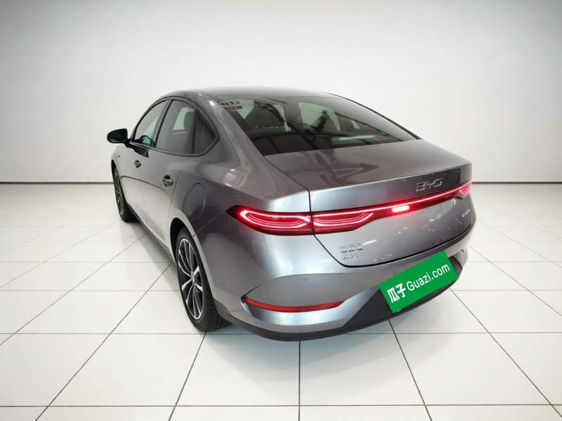 Used BYD Qin PLUS 2025 DM-i Smart Drive 55KM Leading Model — 4