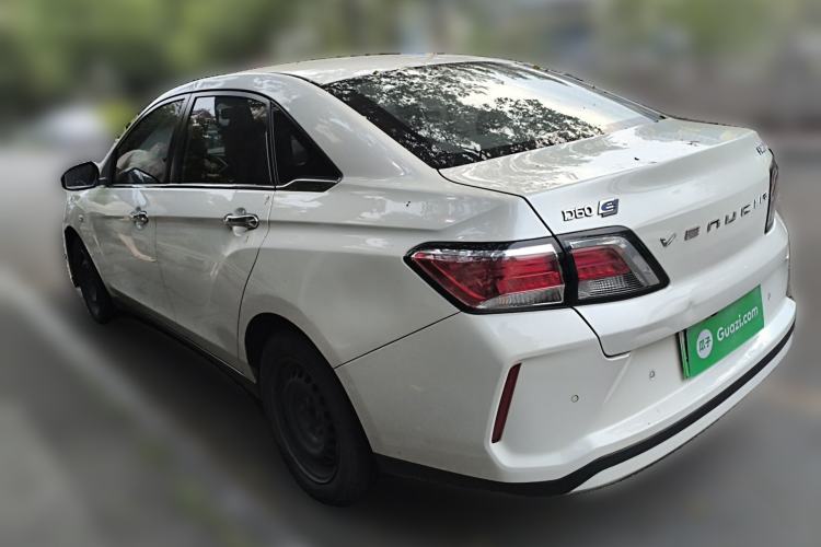 Used Venucia D60EV 2022 Standard Range Smart Drive Version