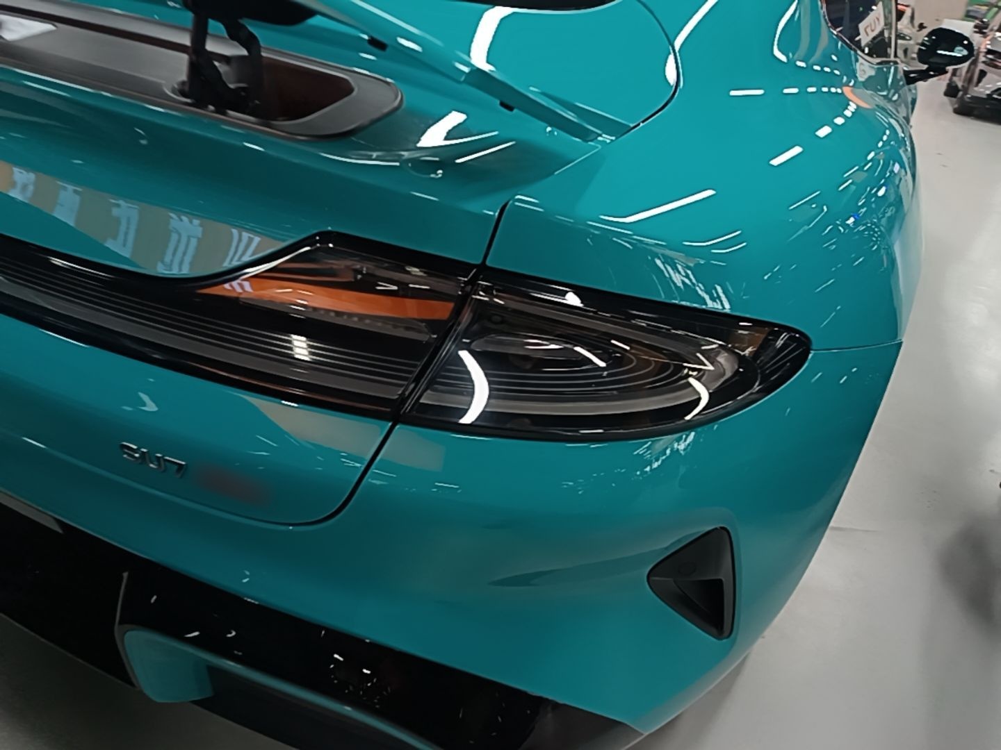 Xiaomi Auto SU7 2024 Four-Wheel Drive Ultra-Long Range Advanced Intelligent Driving Max Edition — снимка 9