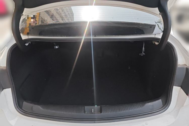 Used Buick Regal 2017 30H Luxury Version Trunk