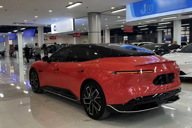 Used Avatr 06 2025 Pro Range-Extended Edition Exterior 6