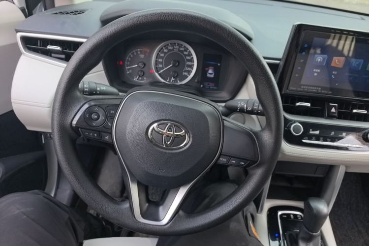 Used Toyota FRONTLANDER 2022 2.0L CVT Elite Edition
