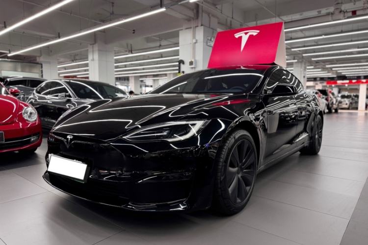 Used Tesla Model S 2023 Three-Motor All-Wheel-Drive Plaid Version
