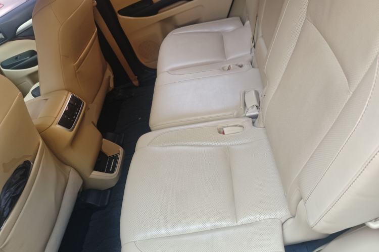 Used Toyota Highlander 2015 2.0T Four-Wheel Drive Luxury Edition 7-Seater