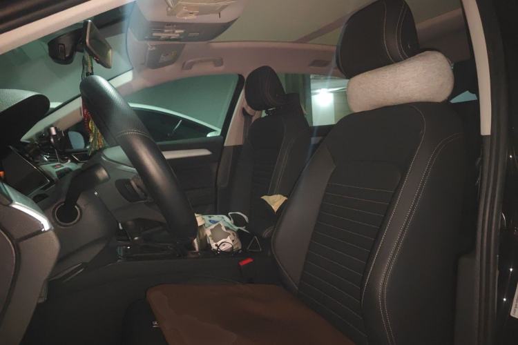 Used Volkswagen Magotan 2023 2 Million Units Limited-Edition 280TSI DSG Comfort Version Left Front Seat