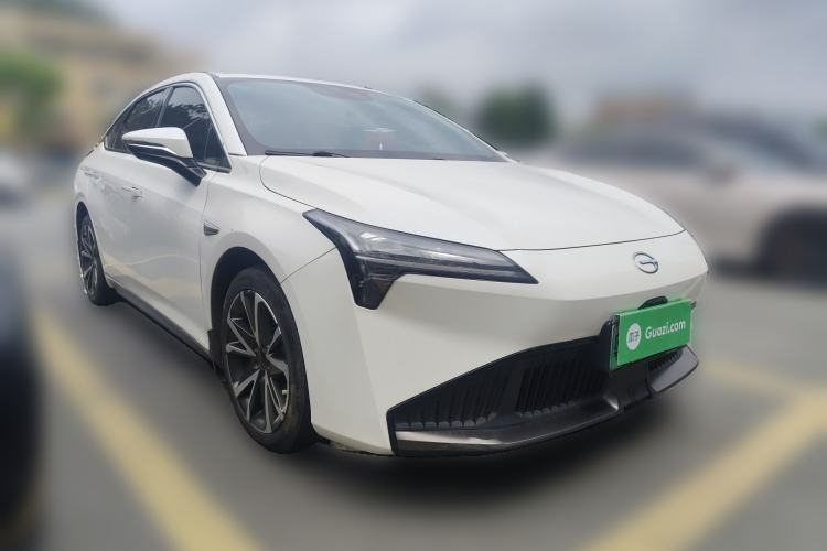 Used AION S Plus 2022 70 Intelligent Edition Front Right 45 Deg