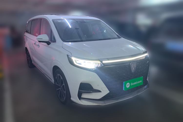 Used Roewe iMAX8 2021 400TGI Supreme Series Prestige Edition Front Right 45 Deg