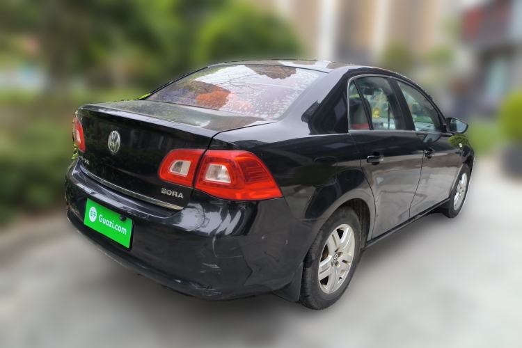 Used Volkswagen Bora 2011 1.6L Manual Fashion Edition
