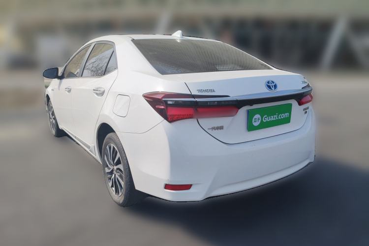 Used Toyota Corolla 2016 Dual-Engine 1.8L E-CVT Luxury Edition