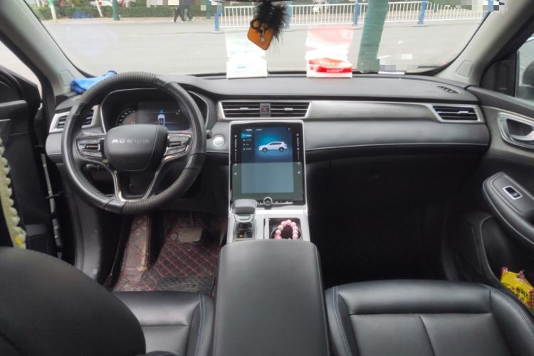 Used Roewe RX5 2023 PLUS 330TGI Automatic Trendsetting Smart Edition