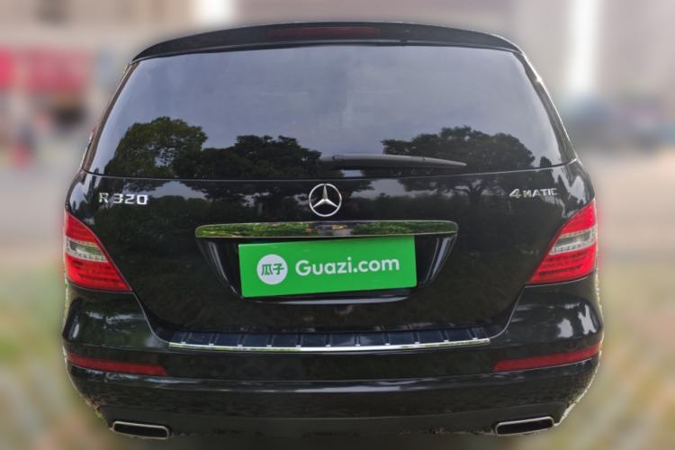 Used Mercedes-Benz R-Class 2017 R 320 4MATIC Business Edition Prestige Model Rear