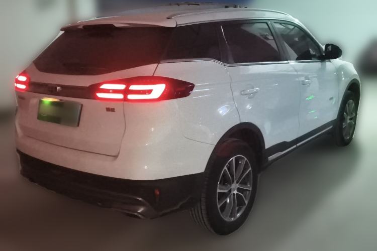 Used Geely Auto Emgrand X7 Sport 2018 1.8TD Automatic Two-Wheel Drive Smart Connect 4G Internet Edition

